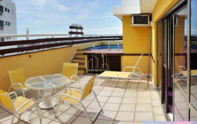 Imagem Imóvel com 3 Quartos à Venda, 180 m² em Graça - Salvador Imagem Imóvel com 3 Quartos à Venda, 180 m² em Graça - Salvador