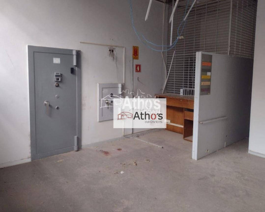 Sala Comercial à Venda ou Locação, 1.200 m² em Centro - Salto