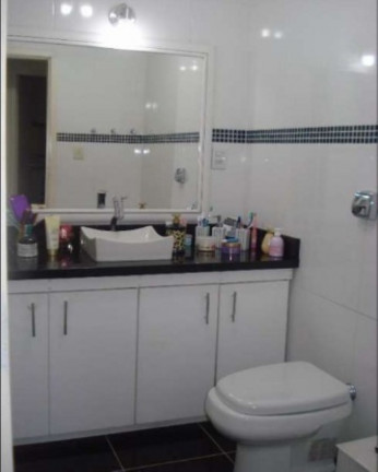 Imagem Apartamento com 3 Quartos à Venda, 130 m² em Rio Branco - Porto Alegre Imagem Apartamento com 3 Quartos à Venda, 130 m² em Rio Branco - Porto Alegre