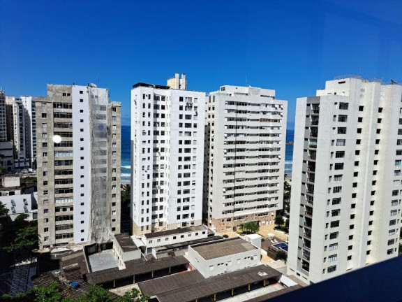 Apartamento com 5 Quartos à Venda, 230 m² em Pitangueiras - Guarujá