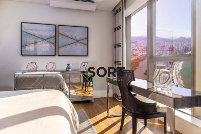 Imagem Apartamento com 4 Quartos à Venda, 257 m² em Barra Sul - Balneário Camboriú Imagem Apartamento com 4 Quartos à Venda, 257 m² em Barra Sul - Balneário Camboriú