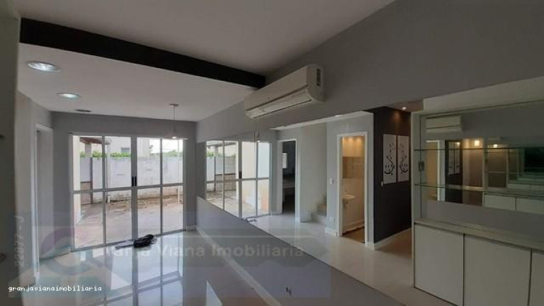 Imagem Casa à Venda, em Jardim Petrópolis - Cotia Imagem Casa à Venda, em Jardim Petrópolis - Cotia