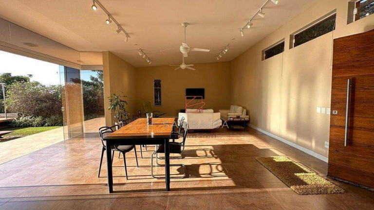 Imagem Casa com 4 Quartos à Venda, 483 m² em Condomínio Aguas Claras - Piracaia