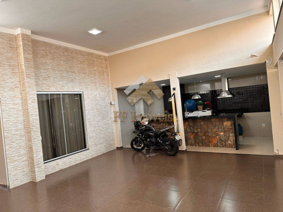 Imagem Casa com 2 Quartos à Venda, 200 m² em São Carlos