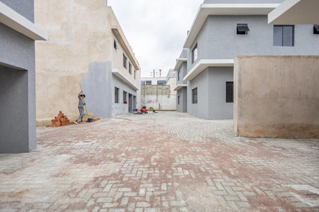Imagem Casa de Condomínio com 3 Quartos à Venda, 96 m² em Hauer - Curitiba