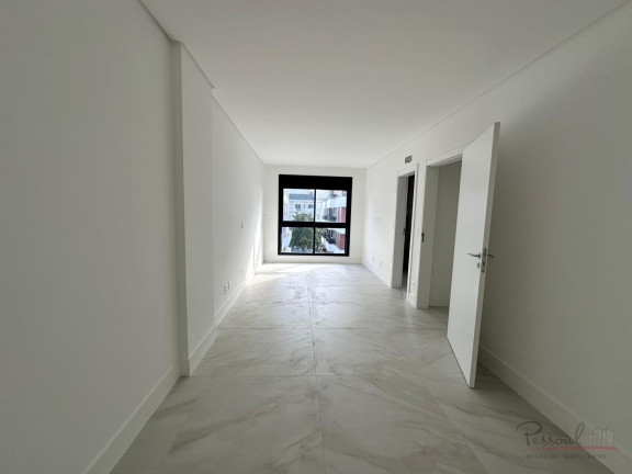Imagem Apartamento com 3 Quartos à Venda, em Jurerê - Florianópolis Imagem Apartamento com 3 Quartos à Venda, em Jurerê - Florianópolis