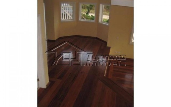 Imagem Casa com 4 Quartos à Venda, 330 m² em Vila Mantiqueira - Campos Do Jordão