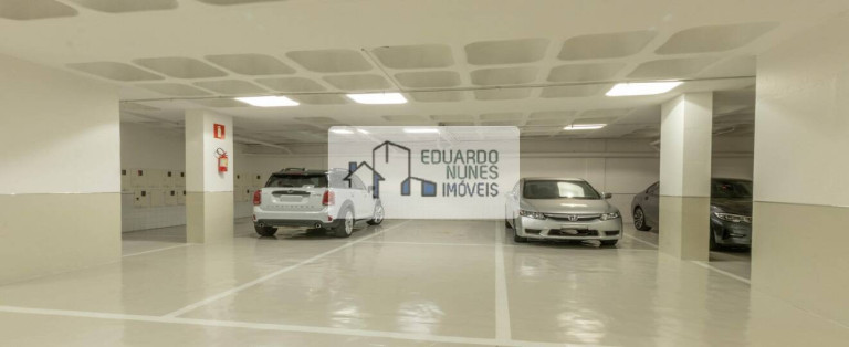 Imagem Apartamento com 4 Quartos à Venda, 307 m² em Lourdes - Belo Horizonte Imagem Apartamento com 4 Quartos à Venda, 307 m² em Lourdes - Belo Horizonte