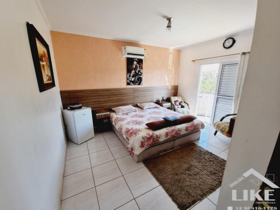 Imagem Casa com 3 Quartos à Venda, 20 m² em Campos Elíseos - Taubaté