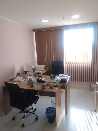 Sala Comercial à Venda, 18 m² em Madureira - Rio De Janeiro