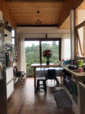 Casa com 5 Quartos à Venda, 280 m² em Alto Do Capivari - Campos Do Jordão