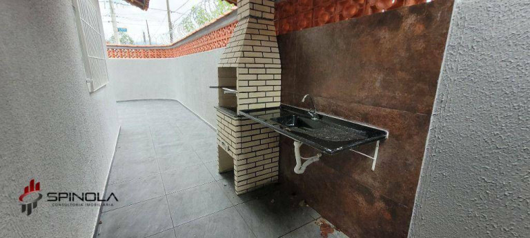 Imagem Casa com 2 Quartos à Venda, 70 m² em Maracanã - Praia Grande Imagem Casa com 2 Quartos à Venda, 70 m² em Maracanã - Praia Grande