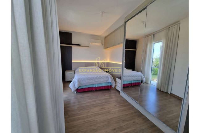 Imagem Casa com 3 Quartos à Venda, 199 m² em São João Do Rio Vermelho - Florianópolis Imagem Casa com 3 Quartos à Venda, 199 m² em São João Do Rio Vermelho - Florianópolis
