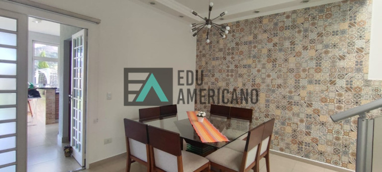 Imagem Casa com 3 Quartos à Venda, 219 m² em Recreio Maristela - Atibaia Imagem Casa com 3 Quartos à Venda, 219 m² em Recreio Maristela - Atibaia