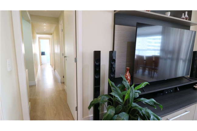 Imagem Imóvel com 4 Quartos à Venda, em Butantã - São Paulo Imagem Imóvel com 4 Quartos à Venda, em Butantã - São Paulo