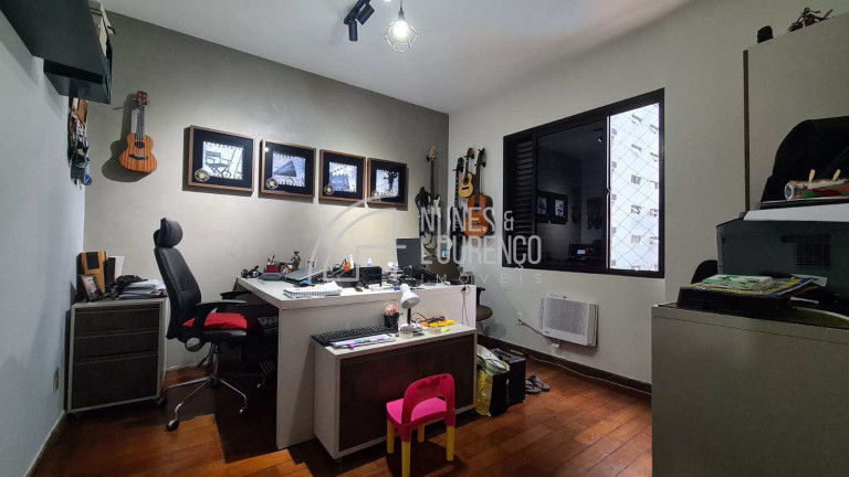 Imagem Apartamento com 3 Quartos à Venda, 140 m² em Pompéia - Santos Imagem Apartamento com 3 Quartos à Venda, 140 m² em Pompéia - Santos