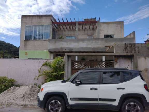 Imagem Sobrado com 3 Quartos à Venda, 178 m² em Massaguaçu - Caraguatatuba Imagem Sobrado com 3 Quartos à Venda, 178 m² em Massaguaçu - Caraguatatuba