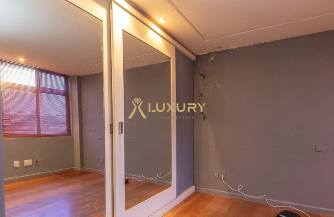 Imagem Imóvel com 3 Quartos à Venda, 206 m² em Buritis - Belo Horizonte