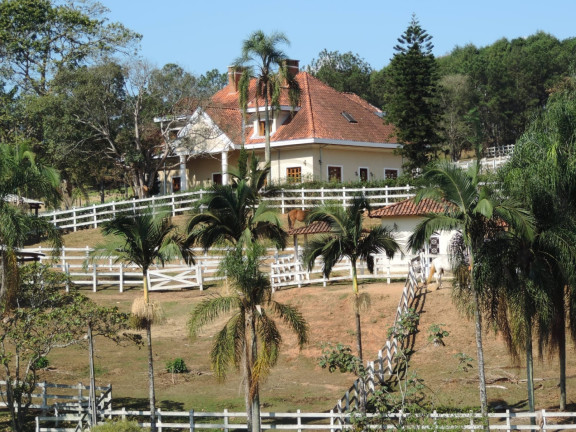 Imagem Fazenda à Venda, 800 m² em Parateí Do Meio - Jacareí Imagem Fazenda à Venda, 800 m² em Parateí Do Meio - Jacareí