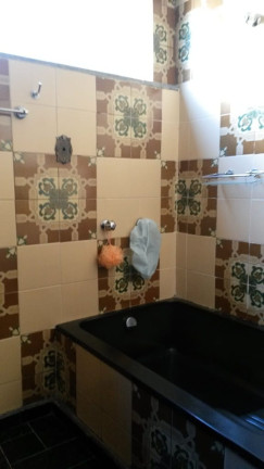 Imagem Casa com 4 Quartos à Venda, 199 m² em Centro - Pindamonhangaba