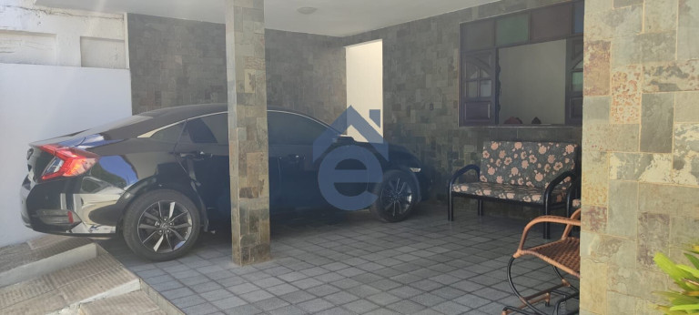 Imagem Casa com 4 Quartos à Venda, 240 m² em Jatiúca - Maceió Imagem Casa com 4 Quartos à Venda, 240 m² em Jatiúca - Maceió