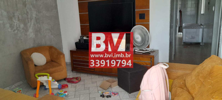 Imagem Casa com 3 Quartos à Venda, 110 m² em Tomás Coelho - Rio De Janeiro Imagem Casa com 3 Quartos à Venda, 110 m² em Tomás Coelho - Rio De Janeiro