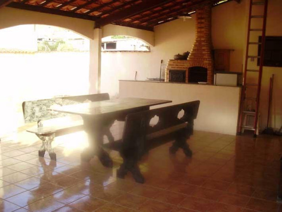 Imagem Casa à Venda, 329 m² em Engenho Pequeno - São Gonçalo Imagem Casa à Venda, 329 m² em Engenho Pequeno - São Gonçalo
