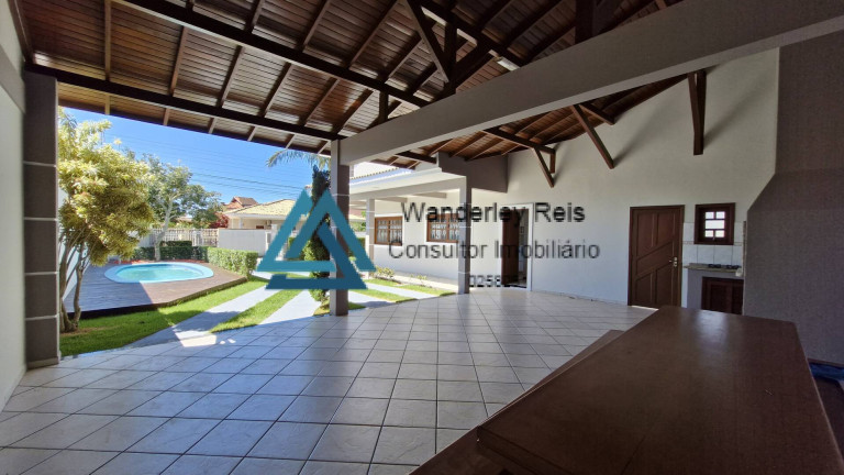 Imagem Casa com 3 Quartos à Venda, 400 m² em Ingleses Do Rio Vermelho - Florianópolis Imagem Casa com 3 Quartos à Venda, 400 m² em Ingleses Do Rio Vermelho - Florianópolis