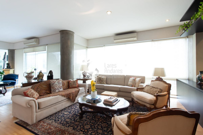 Imagem Apartamento com 4 Quartos à Venda, 272 m² em Jardim Fonte Do Morumbi - São Paulo Imagem Apartamento com 4 Quartos à Venda, 272 m² em Jardim Fonte Do Morumbi - São Paulo