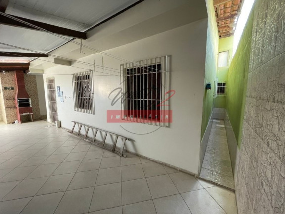 Imagem Casa com 3 Quartos à Venda, 250 m² em Mangabeira - Feira De Santana Imagem Casa com 3 Quartos à Venda, 250 m² em Mangabeira - Feira De Santana