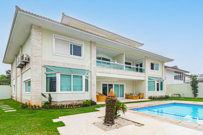 Imagem Casa com 5 Quartos à Venda, 890 m² em Barra Da Tijuca - Rio De Janeiro Imagem Casa com 5 Quartos à Venda, 890 m² em Barra Da Tijuca - Rio De Janeiro