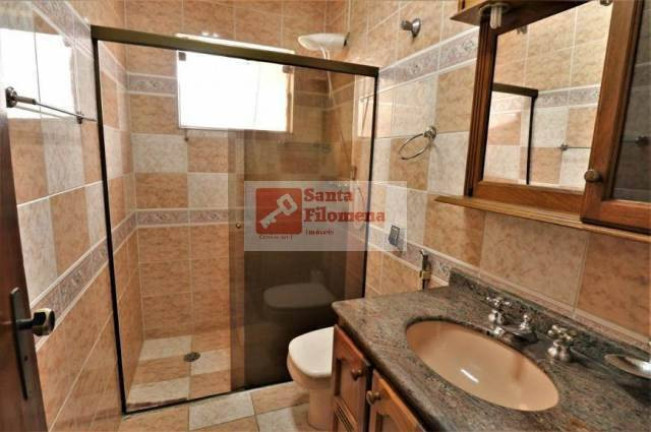 Imagem Sobrado com 3 Quartos à Venda, 257 m² em Parque Jaçatuba - Santo André