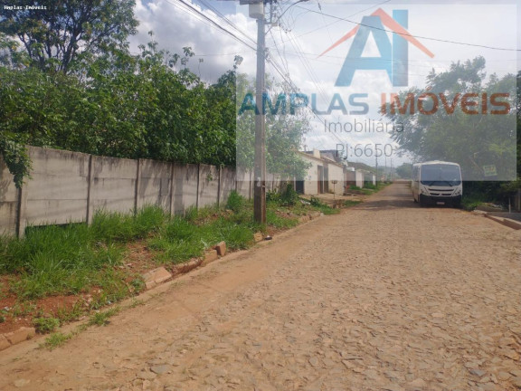Imagem Terreno à Venda, 360 m² em Planalto - Mateus Leme