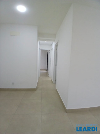 Imagem Apartamento com 3 Quartos à Venda, 87 m² em Vila Bastos - Santo André