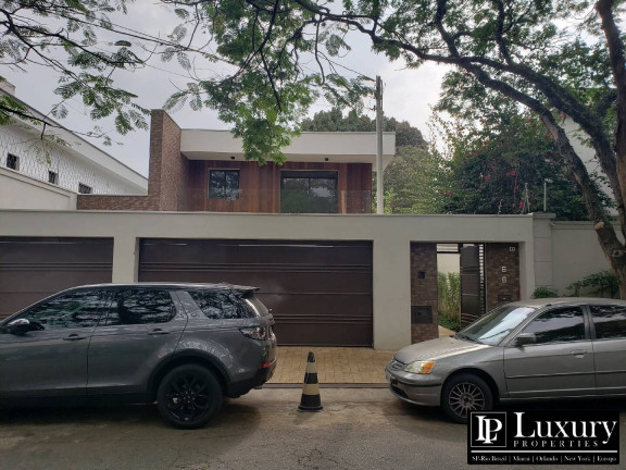 Imagem Casa com 4 Quartos à Venda, em Jardim Europa - São Paulo Imagem Casa com 4 Quartos à Venda, em Jardim Europa - São Paulo