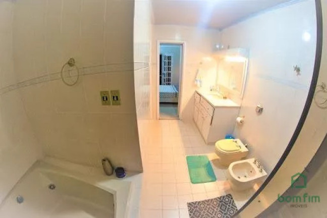 Imagem Casa com 4 Quartos à Venda, 298 m² em Espírito Santo - Porto Alegre