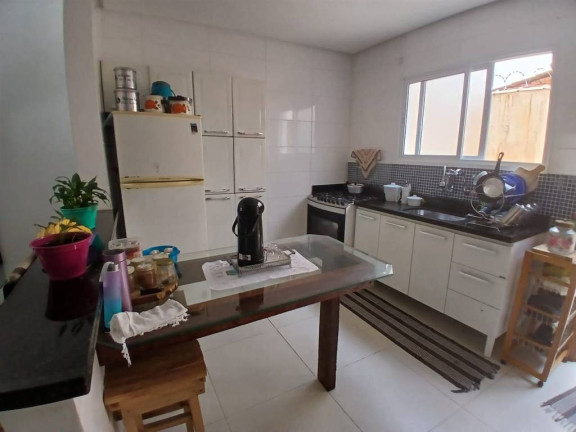 Imagem Sobrado com 2 Quartos à Venda, 82 m² em Maracana - Praia Grande Imagem Sobrado com 2 Quartos à Venda, 82 m² em Maracana - Praia Grande