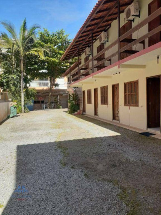 Edifício Residencial com 15 Quartos à Venda, 490 m² em Ingleses Do Rio Vermelho - Florianópolis