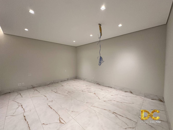 Imagem Casa de Condomínio com 4 Quartos à Venda, 283 m² em Santa Rosa - Cuiabá Imagem Casa de Condomínio com 4 Quartos à Venda, 283 m² em Santa Rosa - Cuiabá