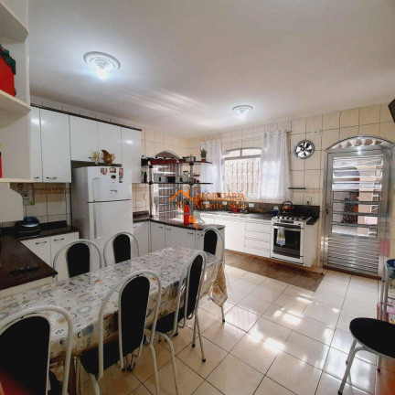 Imagem Sobrado com 4 Quartos à Venda, 280 m² em Jardim Presidente Dutra - Guarulhos Imagem Sobrado com 4 Quartos à Venda, 280 m² em Jardim Presidente Dutra - Guarulhos