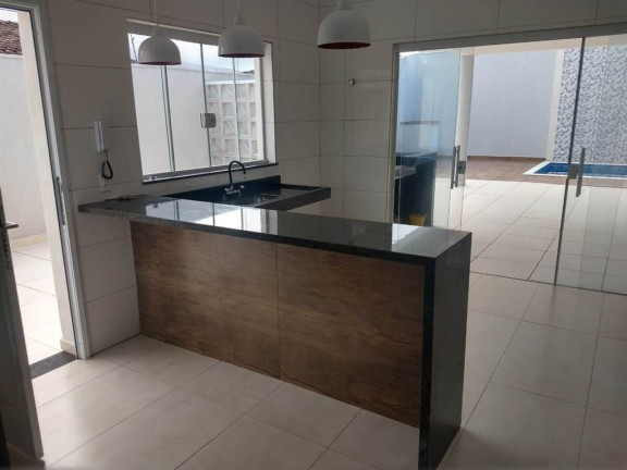 Imagem Casa com 3 Quartos à Venda, 145 m² em Balneario Florida - Praia Grande Imagem Casa com 3 Quartos à Venda, 145 m² em Balneario Florida - Praia Grande