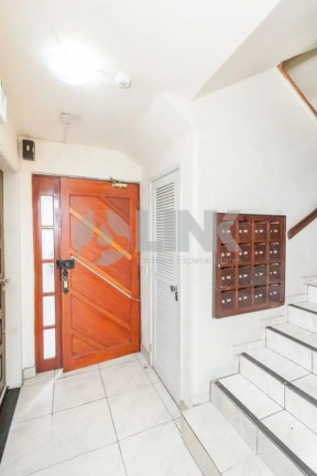 Imagem Apartamento com 2 Quartos à Venda, 56 m² em São Sebastião - Porto Alegre Imagem Apartamento com 2 Quartos à Venda, 56 m² em São Sebastião - Porto Alegre