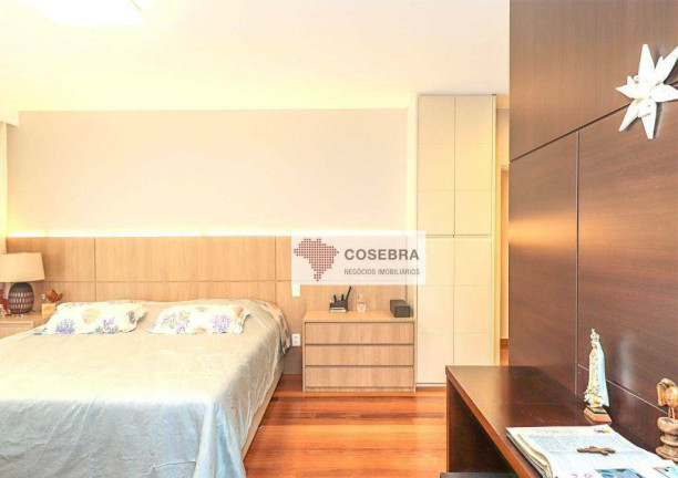 Imagem Apartamento com 3 Quartos à Venda, 226 m² em Vila Nova Conceição - São Paulo Imagem Apartamento com 3 Quartos à Venda, 226 m² em Vila Nova Conceição - São Paulo