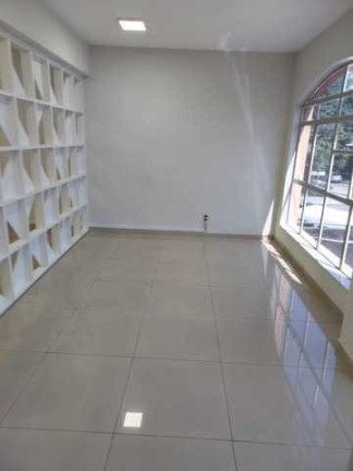 Sala Comercial à Venda, 42 m² em Centro - São José Dos Campos