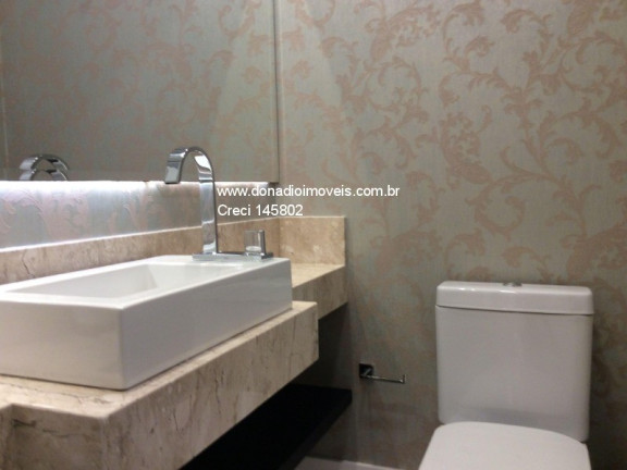 Imagem Apartamento com 2 Quartos à Venda, 93 m² em Agronômica - Florianópolis