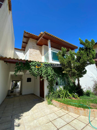 Imagem Casa com 3 Quartos à Venda, 160 m² em Parque Turf Club - Campos Dos Goytacazes Imagem Casa com 3 Quartos à Venda, 160 m² em Parque Turf Club - Campos Dos Goytacazes