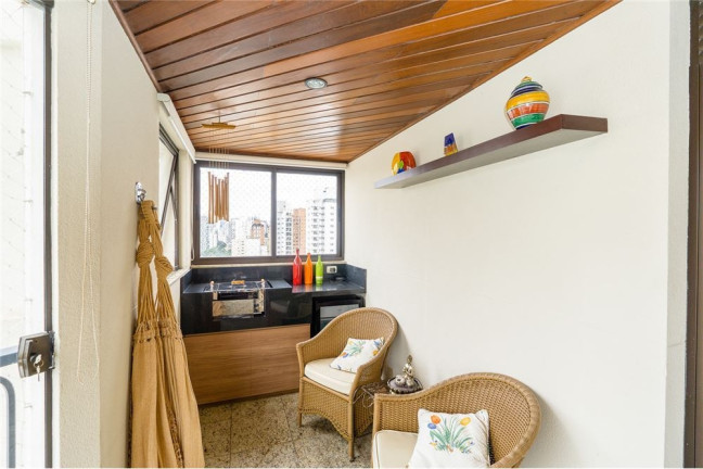 Imagem Apartamento com 3 Quartos à Venda, 201 m² em Moema - São Paulo Imagem Apartamento com 3 Quartos à Venda, 201 m² em Moema - São Paulo