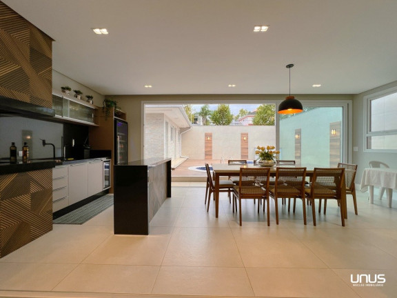 Imagem Casa com 3 Quartos à Venda, 264 m² em Pedra Branca - Palhoça Imagem Casa com 3 Quartos à Venda, 264 m² em Pedra Branca - Palhoça