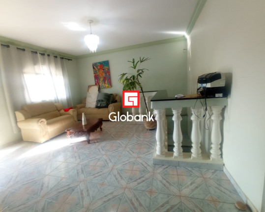 Sobrado com 4 Quartos à Venda, 150 m² em São Judas - Montes Claros