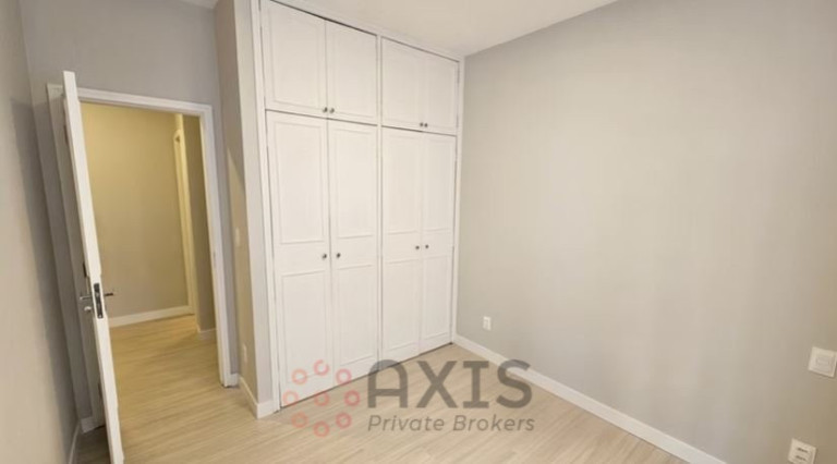 Imagem Apartamento com 4 Quartos à Venda, 220 m² em Santo Antônio - Belo Horizonte Imagem Apartamento com 4 Quartos à Venda, 220 m² em Santo Antônio - Belo Horizonte